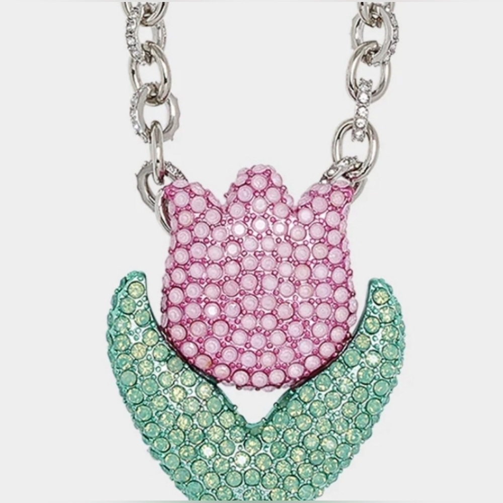 🌷 BETSEY JOHNSON HOP TO IT Tulip pendant statement necklace$Tulip Stud Earrings - Picture 2 of 11